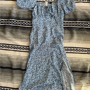 SHEIN Blue and White Floral Dress Size Small